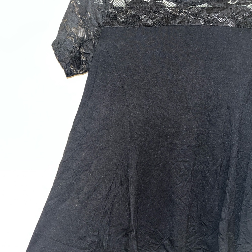 Apt. 9 Black Lace Yoke Short Sleeve Top Size Small - Picture 4 of 9